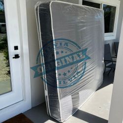 New MATTRESS QUEEN SIZE FREE BOX SPRINGS 