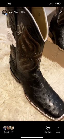 Black boots