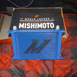 Mishimoto MMOC-25BL Universal 25-Row Oil Cooler, Blue