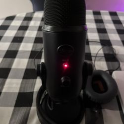 Blue Yeti Microphone 
