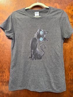 Coraline “Wuss Puss” cat t-shirt-NWOT