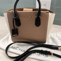 Michael Kors Extra Small Purse - Brand New!! 