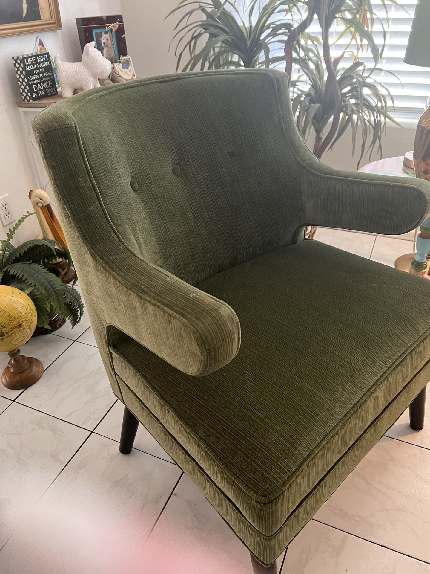 Green Armchair Never Sat On