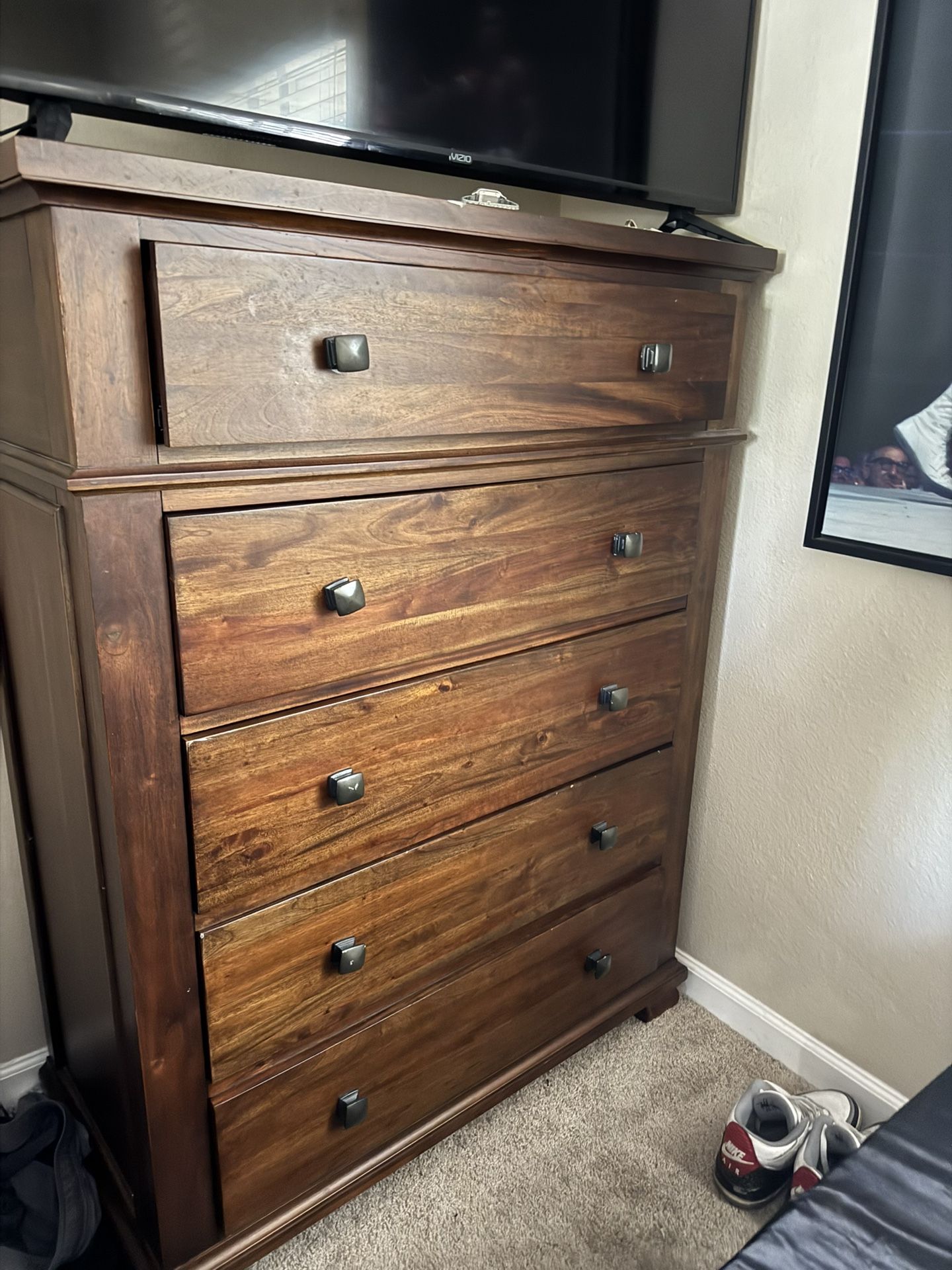 Solid Mahogany Bedroom Set 