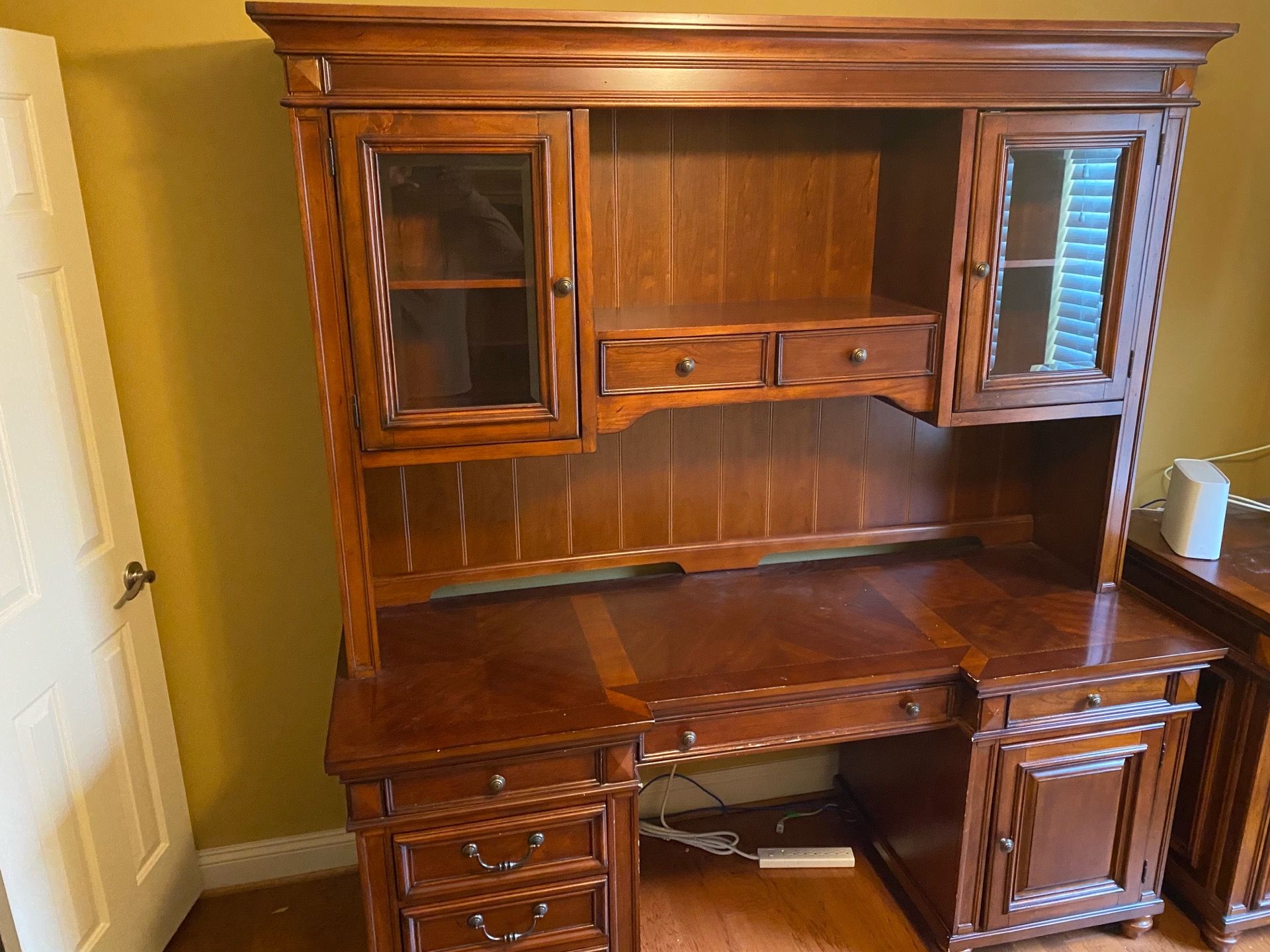 Large Executive Wooden Desk with Matching Hutch