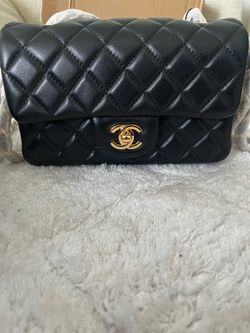 Lamb skin Chanel Women