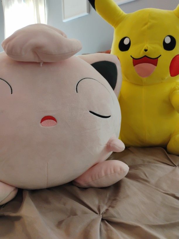 Giant Plush Pikachu 24 Inch Adorable. Like A New 20 Each
