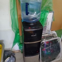 Water Dispenser 