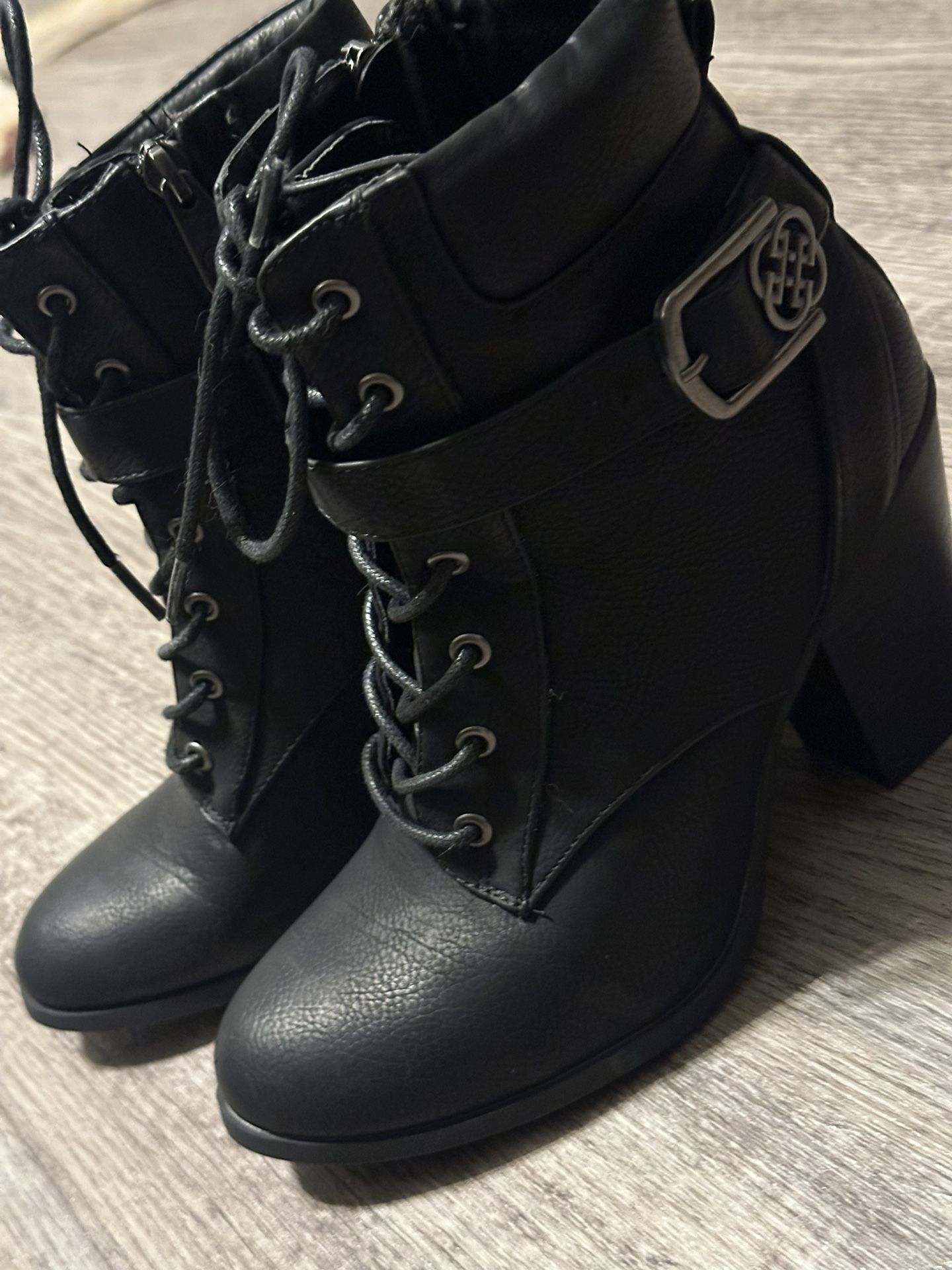 Women's Black Boots/Booties