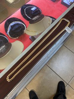 Gold Cuban necklace