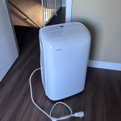 TOSHIBA RAC-PD1013CWRU 7000 BTU Portable Air Conditioner Cools 300 Sq Ft White