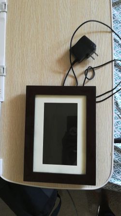 Digital Photo Frame