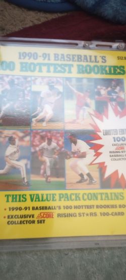 BASEBALL CARDS COLLECTION