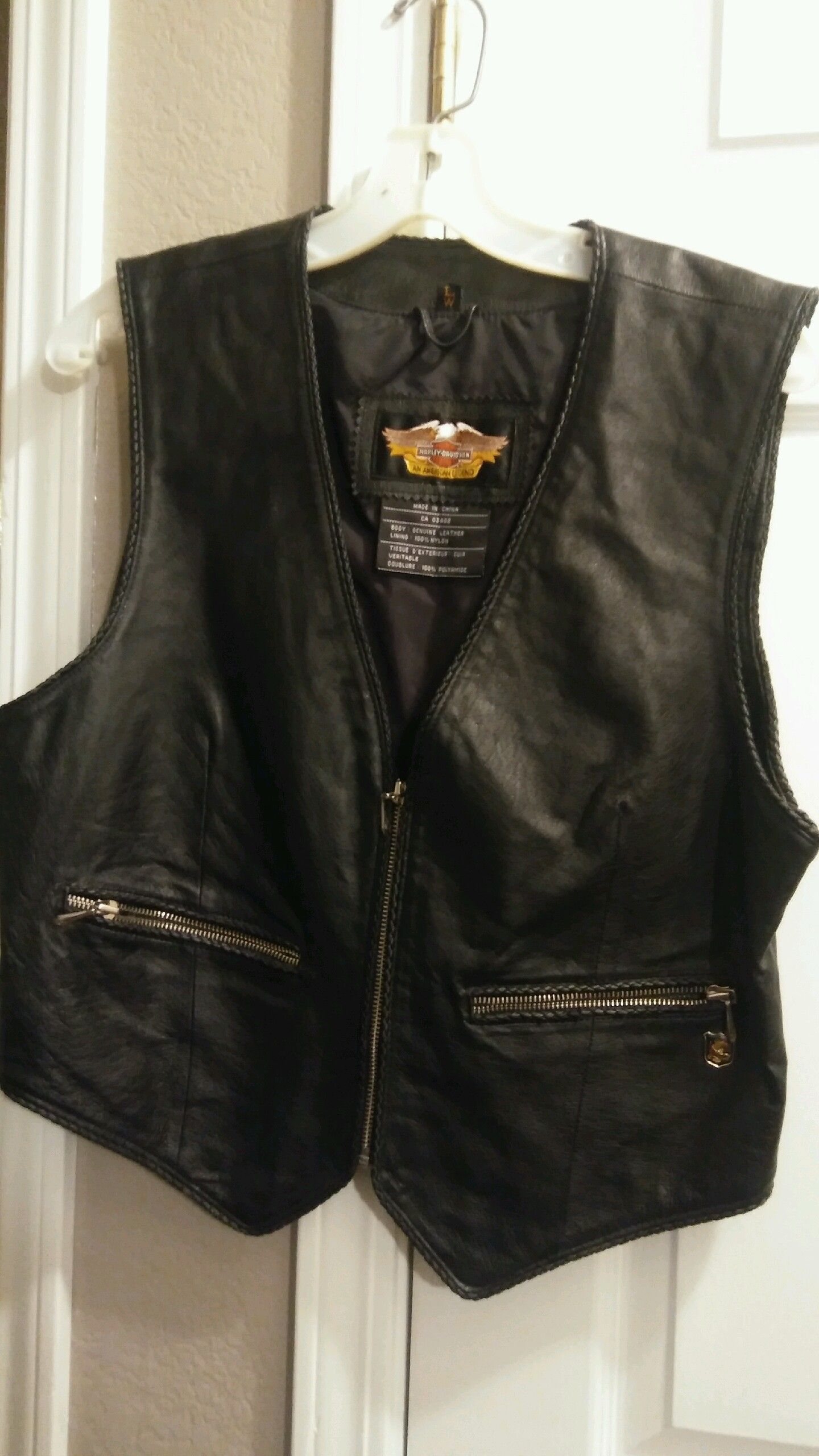 WOMEN'S LEATHER HARLEY DAVIDSON VEST