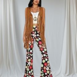 Sz Small Ladies Hippie Style Costume Complete With Glasses And Peace Necklace 
