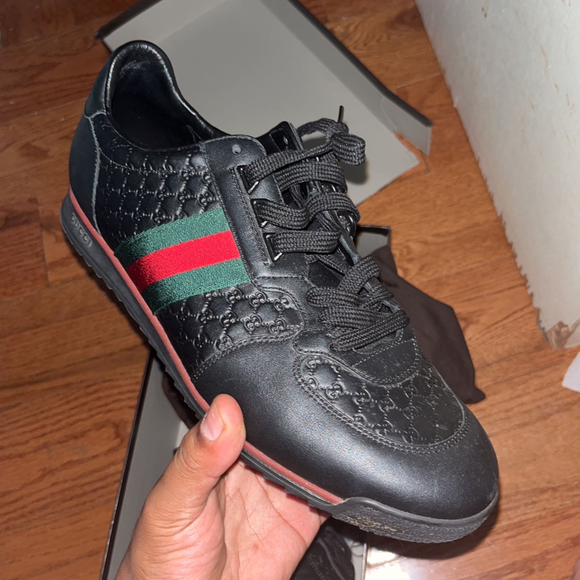 Gucci Shoes Size 11