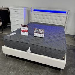 New Queen Bed Frame With Mattress 