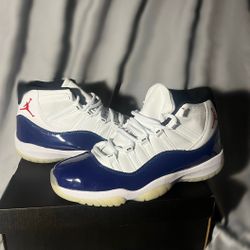 Retro Jordan 11's' RARE AIR '