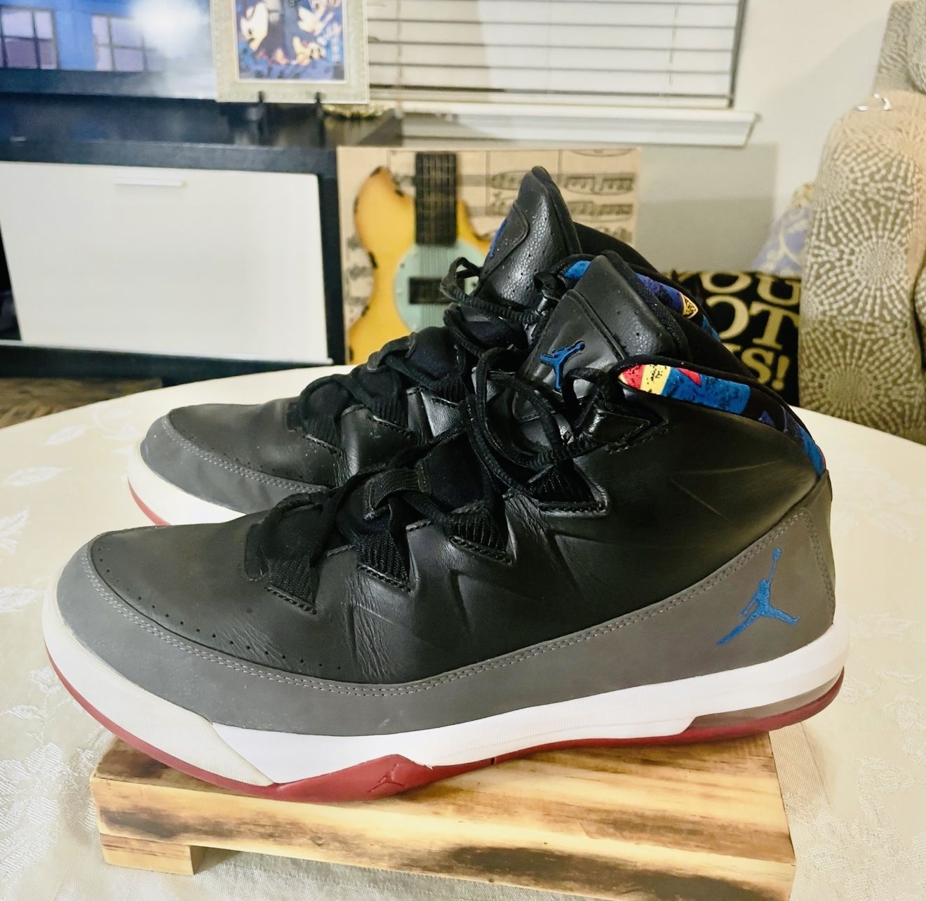 RARE NIKE Jordan Air Deluxe BG Men's Size 12 Excellent Condition!
