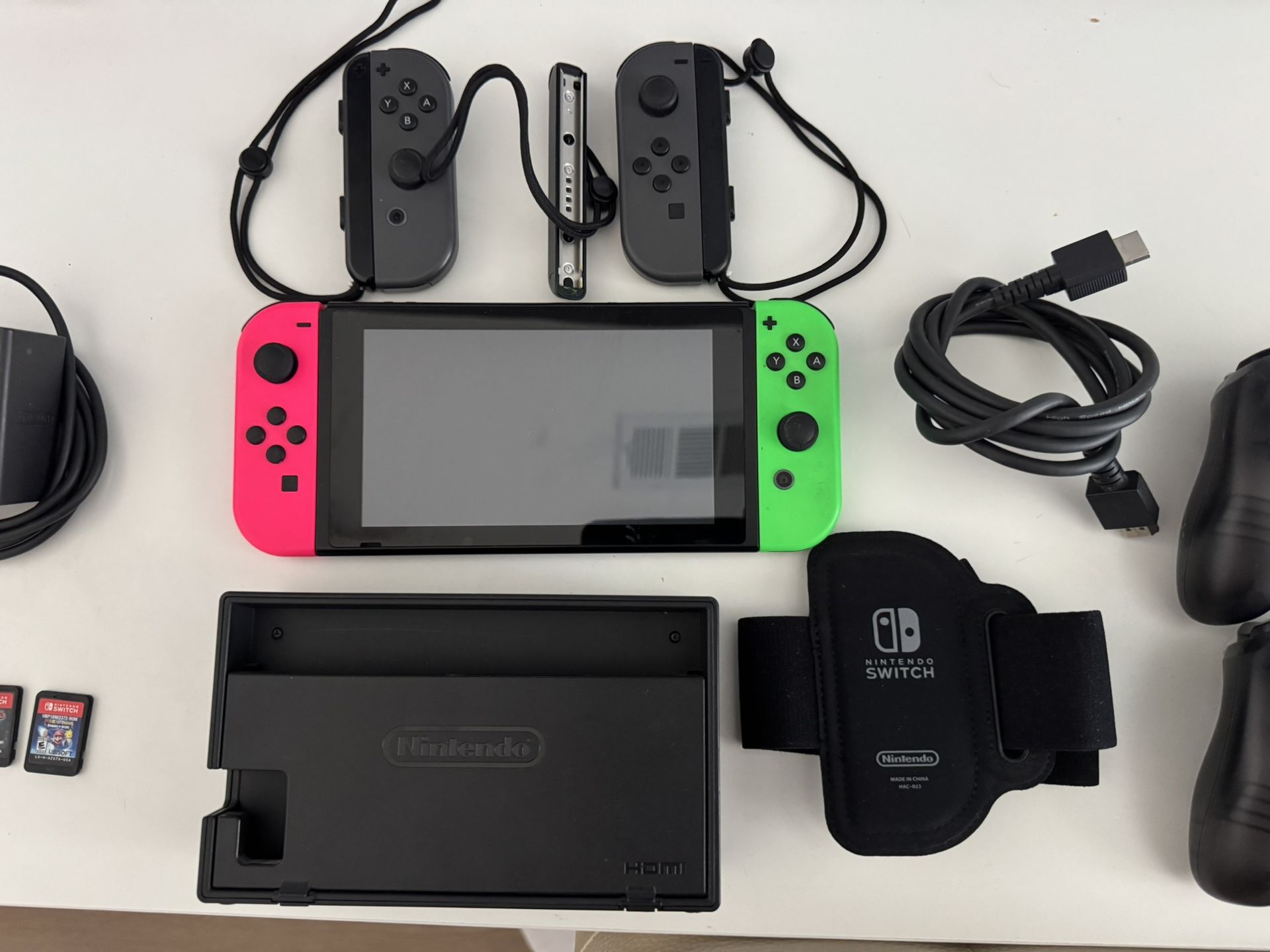 Nintendo Switch W/ Lots Of Accessories , 3 Games