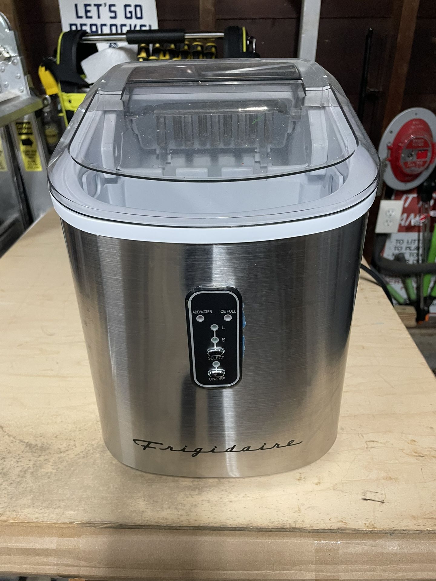 Ice Maker - Table Top Ice Maker