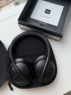Bose 700 Noise Cancelling Wireless Bluetooth Headphones Black w/ Box Case