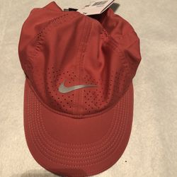 Pink Nike women’s hat