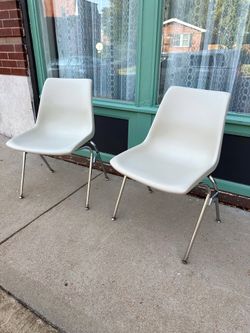 Vintage Krueger Stacking Plastic & Chrome Shell Chairs MCM