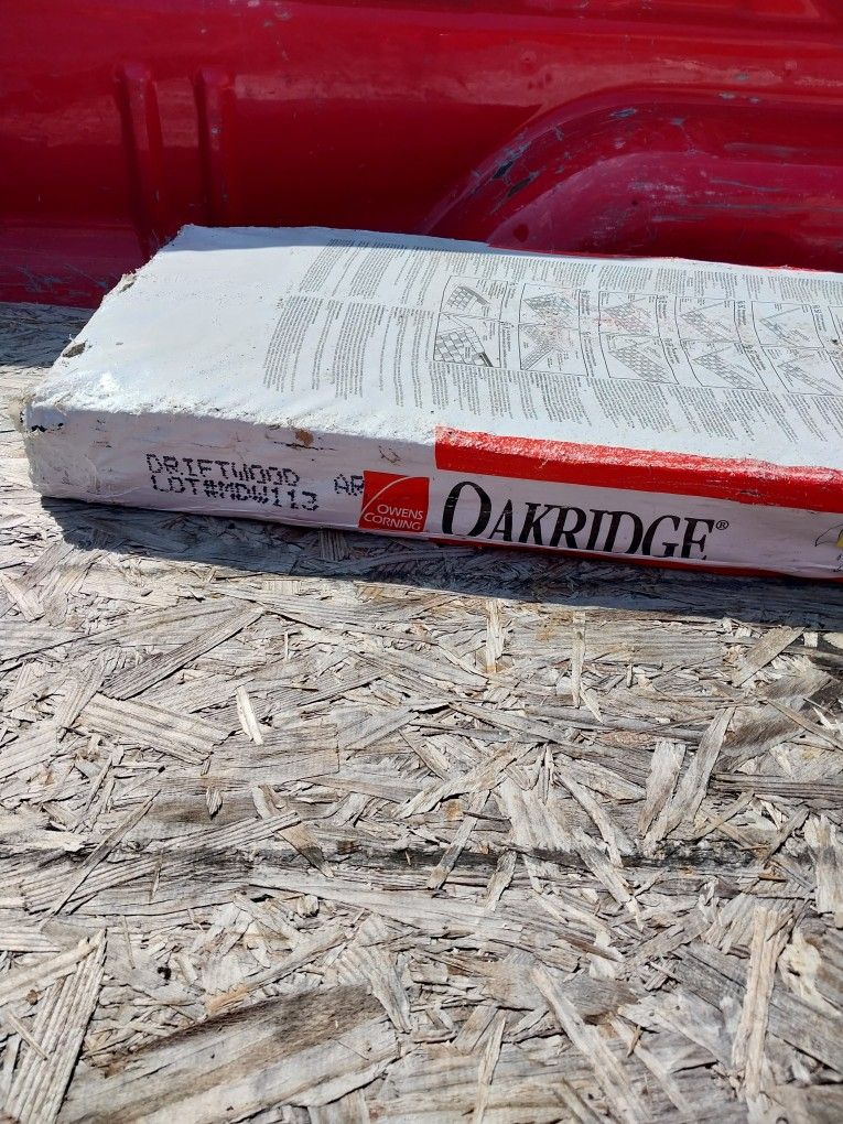 One bag. dimensional Driftwood, shingles.