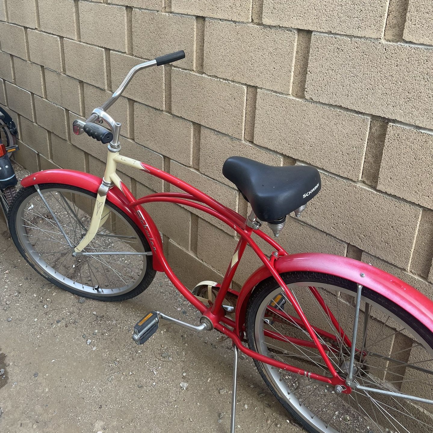 SCHWINN Red Beach Cruiser Bike for Sale in Palmdale, CA - OfferUp