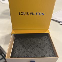 LV Wallet Designer 