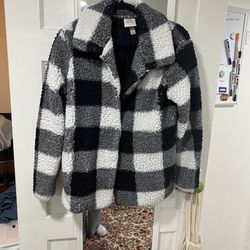 Women’s Fluffy Checkered Coat Size S 