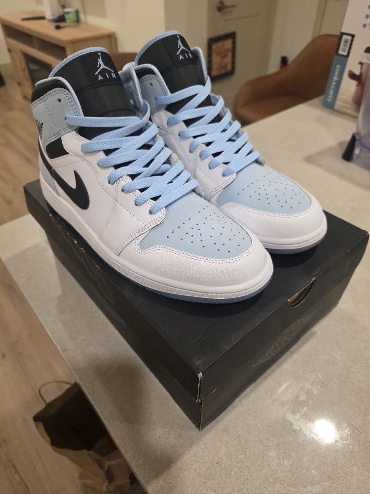 JORDAN 1 MID SE - ICE/BLUE SIZE 12.5