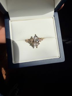 Engagement Ring 14k yellow gold
