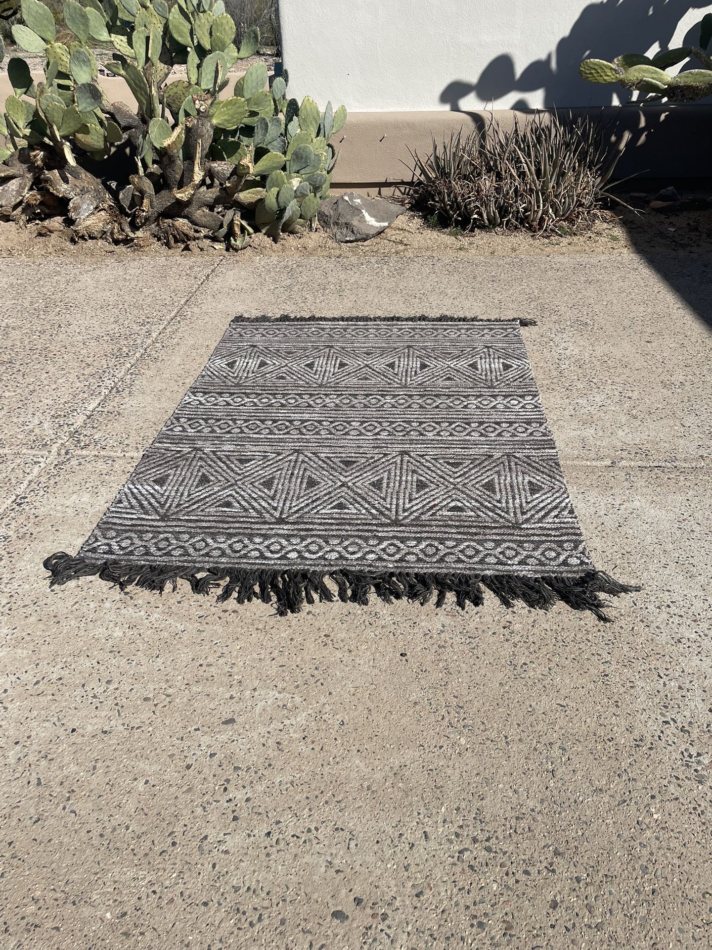 Rug