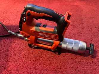 Milwaukee M18 Grease Gun
