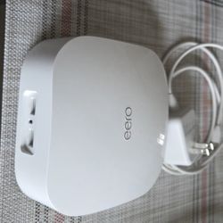 Eero Pro 6 