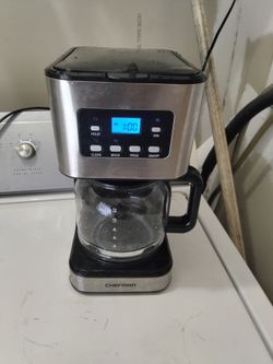 Very nice only used once coffee maker for sale in Pine Hills