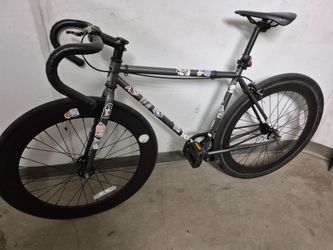 Fixie bike