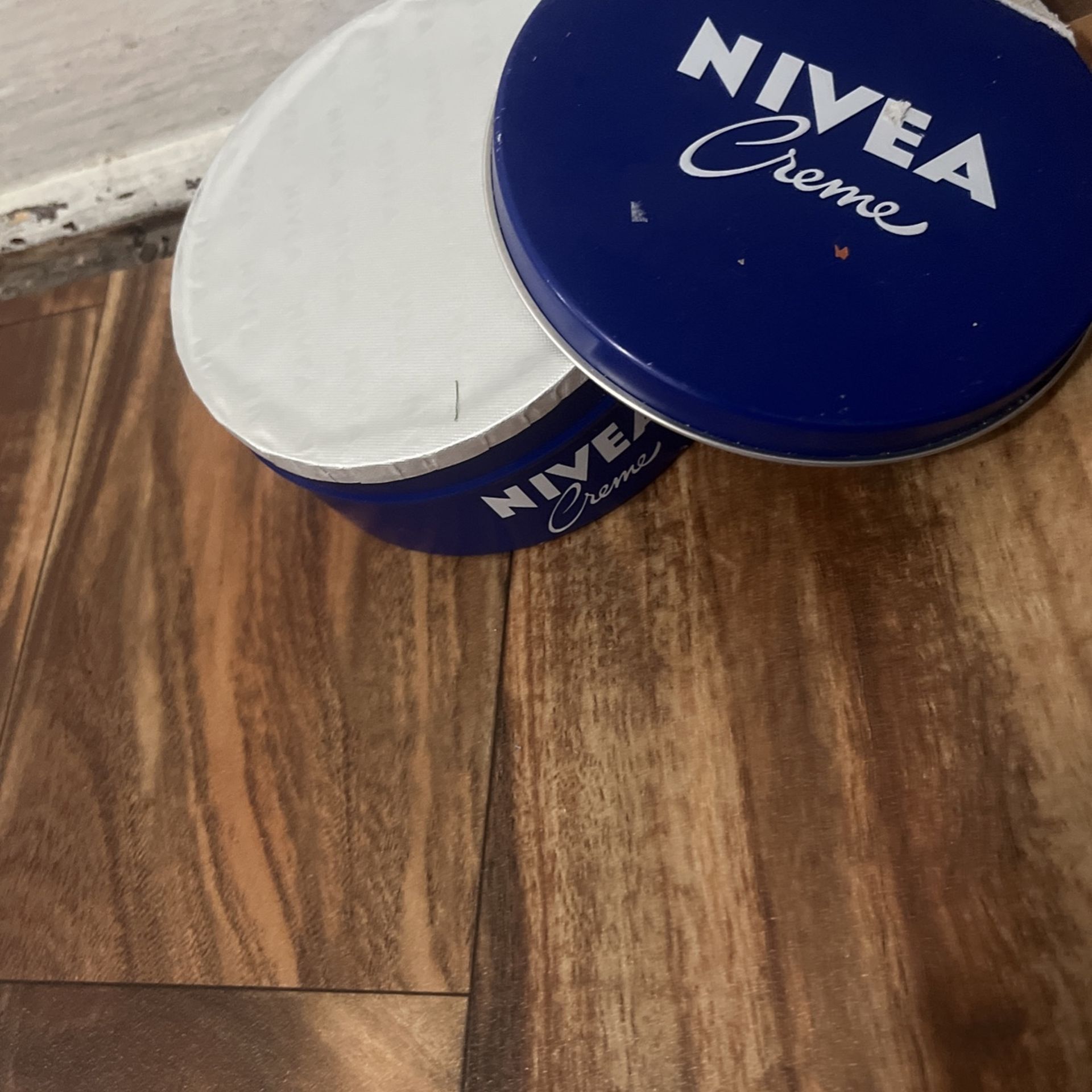 Nivea 