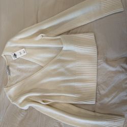 Long Sleeve Sweatershirt