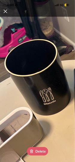 utensil holder