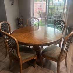 Solid wood round table and 6 chairs with console table
