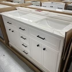 Bathroom vanity cabinet 60” full Oak Quartz top with sinks And Backsplash 