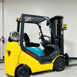 2019 Fully Refurbished. Komatsu Forklift. Propane. Capacity 5000 Lb. Triple Mast. Side Shift. ONLY 1160 Hours! No Any Leaks! No Any Problems. FREE 🚚