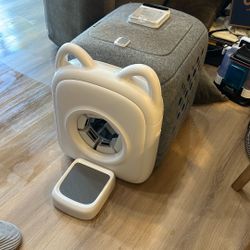 Pawswing Pet Groom Box