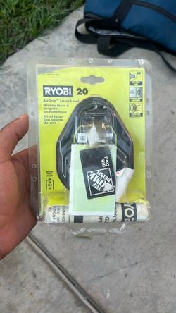 Air grip laser level