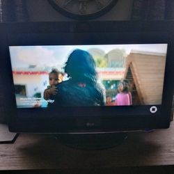 LG TV 