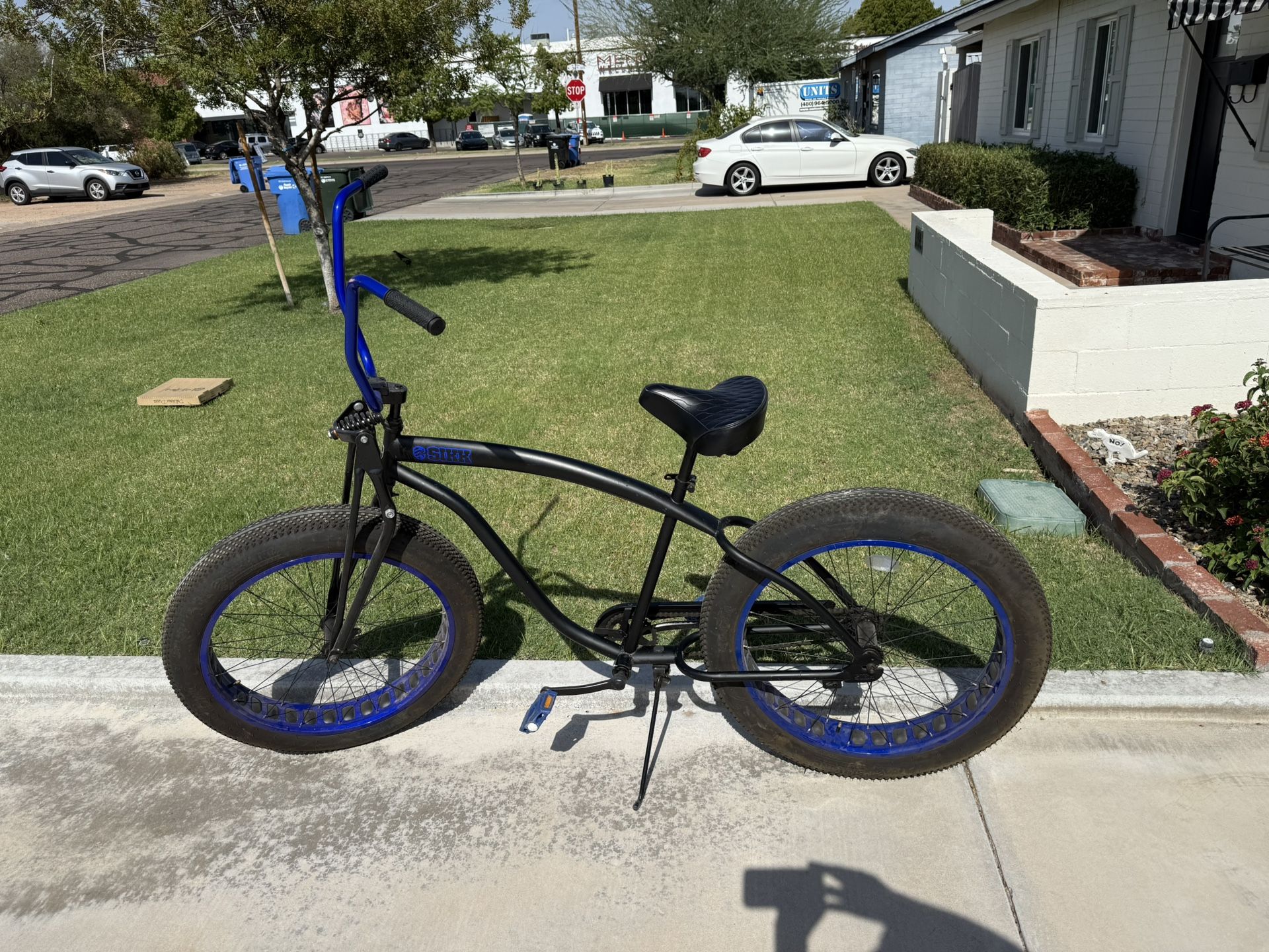 Sikk Fat Tire Bike. Beach Cruiser.