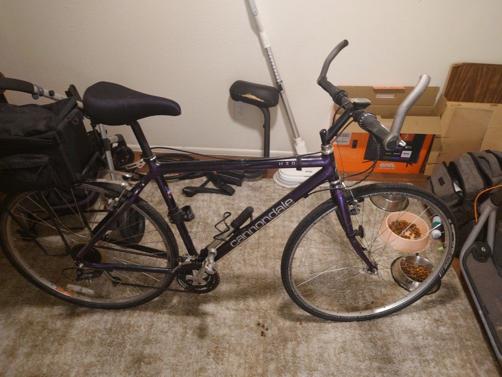 I Have A Cannondale H30 Bike